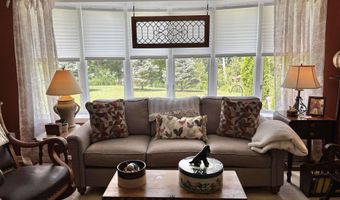 1719 Southgate Ct, Adrian, MI 49221