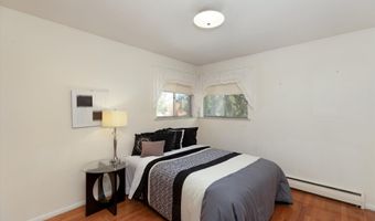 2510 Manchester Rd, Ann Arbor, MI 48104