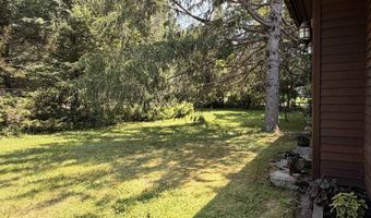558 Province Rd, Belmont, NH 03220