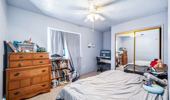 2332 Hummingbird Ln, Bullhead City, AZ 86442