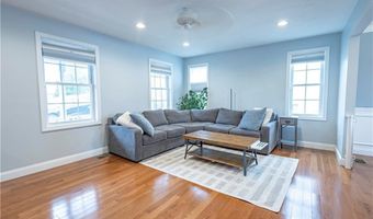 88 Phillip Ave, Cumberland, RI 02864