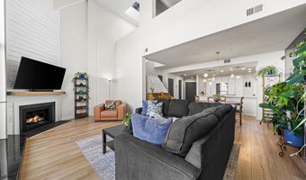 1301 N COURTHOUSE Rd 1807, Arlington, VA 22201
