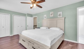 89 Ravenwood Blvd, Barnegat, NJ 08005