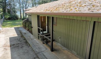 16945 PACIFIC VIEW Dr, Brookings, OR 97415