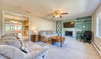 70 Dogwood Ln, Bristol, CT 06010