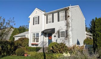 4 Spinnaker Dr, East Providence, RI 02915