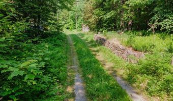 127 Salmon Brook Rd, Antrim, NH 03440