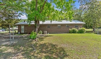 205 Dahlia Dr, Andalusia, AL 36420