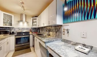 3625 N Country Club Dr 2606, Aventura, FL 33180