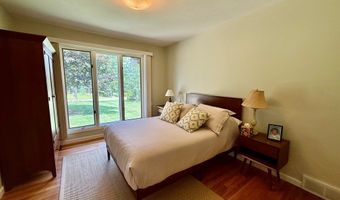 105 Beechwood Dr, Beaver, WV 25813
