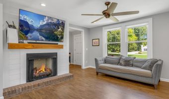 110 Dean St, Belton, SC 29627