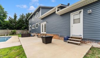 301 LANAFIELD Dr, Boonsboro, MD 21713