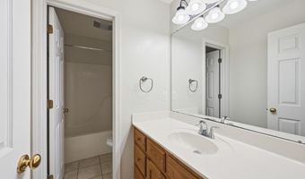18341 Lake Indigo Dr, Baton Rouge, LA 70817