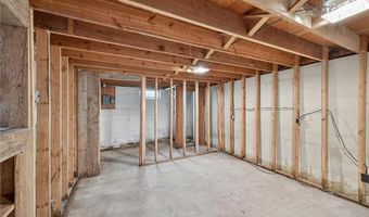 1918 4th Ave NW, Austin, MN 55912