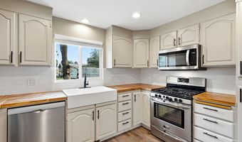 1817 Willow St, Caldwell, ID 83605