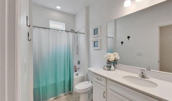 5611 DEL CORONADO Dr, Apollo Beach, FL 33572