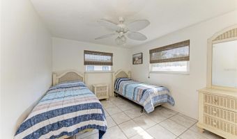 872 N SHORE Dr, Anna Maria, FL 34216