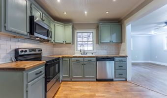 251 W Mark St, Batesville, AR 72501