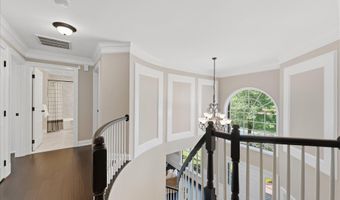 20102 DESERT FOREST Dr, Ashburn, VA 20147
