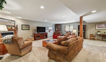 4103 NE Briarwood Dr, Ankeny, IA 50021