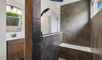 8 Liam Ct, Algonquin, IL 60102