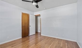 2208 Hickory Dr, Ardmore, OK 73401