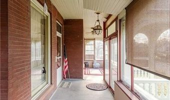 400 N 3rd St, Atchison, KS 66002
