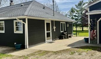 742 E Van Buren Rd, Alma, MI 48801