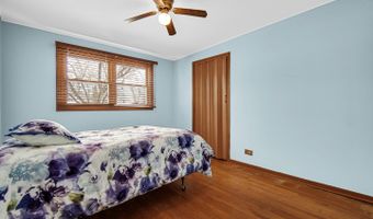 11811 S Tripp Ave, Alsip, IL 60803