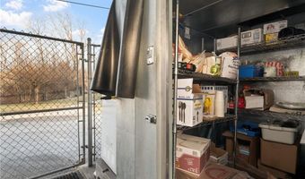 16 High St, Burrillville, RI 02859