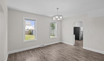 358 Pawtuxet Ave, Warwick, RI 02888