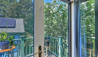 264 Sowams Rd, Barrington, RI 02806