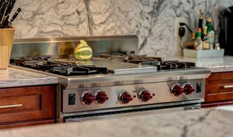 1600 CLARENDON Blvd W108, Arlington, VA 22209