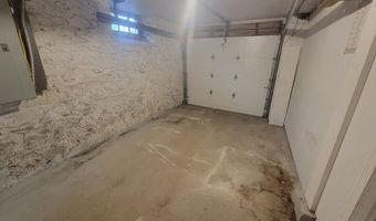 12 Division St A, Danbury, CT 06810