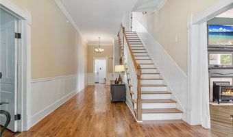 309 Main St, Adairsville, GA 30103