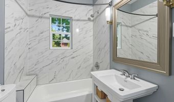 272 W Harrison St, Baton Rouge, LA 70802