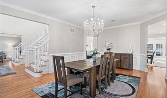 30 Lenihan Ln, East Greenwich, RI 02818