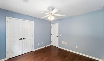 210 Lexington Cir, Athens, GA 30605