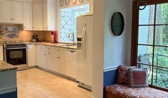 8209 BURNING TREE Rd, Bethesda, MD 20817