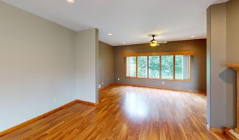 1802 Crystal Dr, Albert Lea, MN 56007