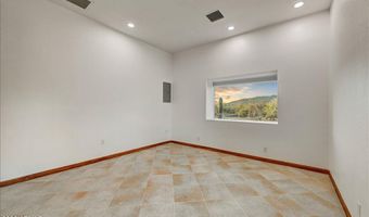 39405 N SPUR CROSS Rd, Cave Creek, AZ 85331