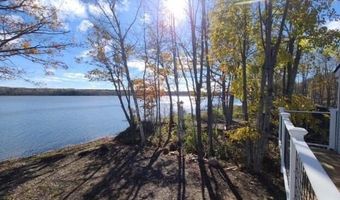 5 N Vigue Shore Rd, Albion, ME 04910