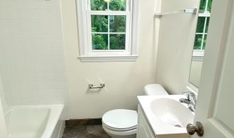 1801 BELLE VIEW Blvd #C2, Alexandria, VA 22307