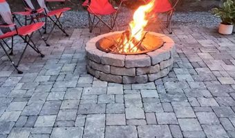 87 Glade Cir, Campton, NH 03223
