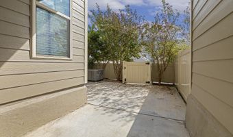 957 Ambergate Sta, Apex, NC 27502