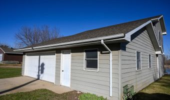 198 W Lake Dr, Arlington, SD 57212