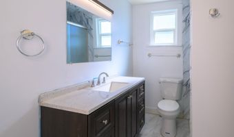 101 Abby Ave #B, Benton City, WA 99320