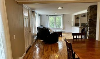 2 Piper Ln, Abbot, ME 04406