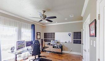 121 County Road 2571, Alvord, TX 76225