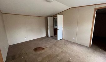 1212 PLUM St, Bogalusa, LA 70427